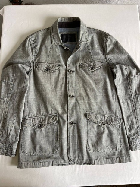 Guess f�rfi sportosan eleg�ns, kab�t L-es