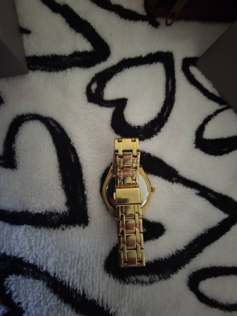 Guess n�i kar�ra elad�!