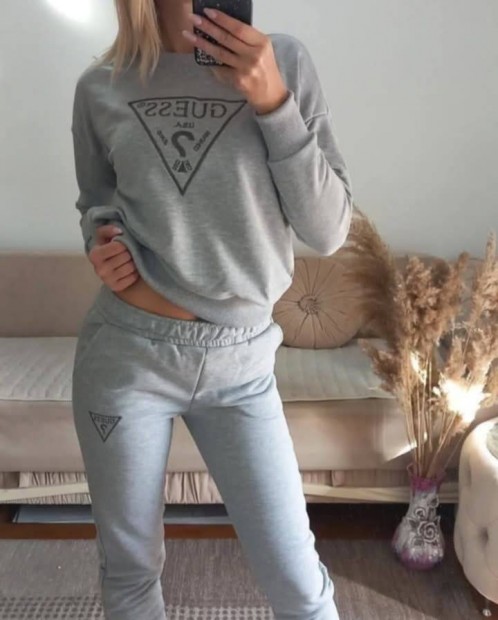 Guess női szabadidő ruha
