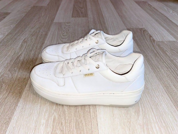 Guess platform sportos flcip 41 -es