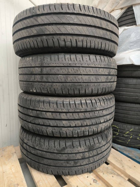 Gumi Gumiabroncs kisteher 225/65R16 c ny�ri