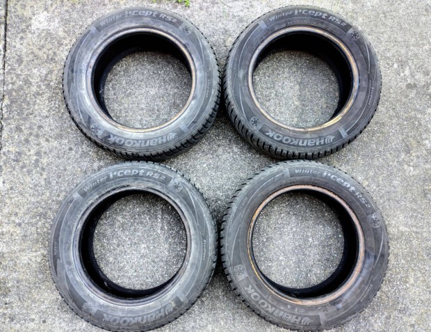 Gumi Hankook Winter i cept RS2 185/65R15 88T - 4 db téli gumiabroncs