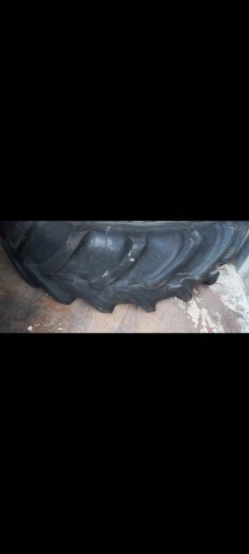 Gumi traktor 460/85 R38