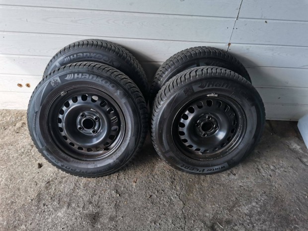 Gumiabroncs Felnire Szerelve, Hankook, Téli