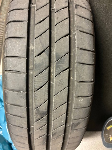 Gumiabroncs Kumho 185/65 R15 nyári 4 db