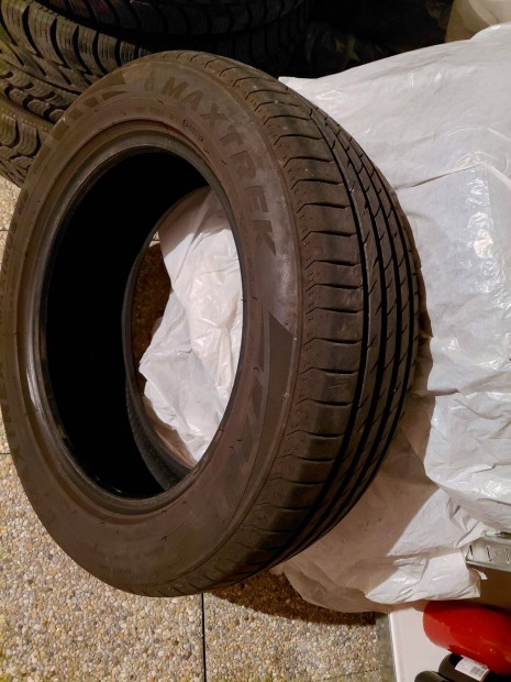 Gumiabroncs Maxtrek Maximus M2 205/55 R16 91V
