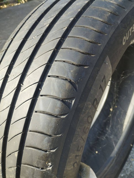 Gumiabroncs Michelin primacy 4 215/60/R17