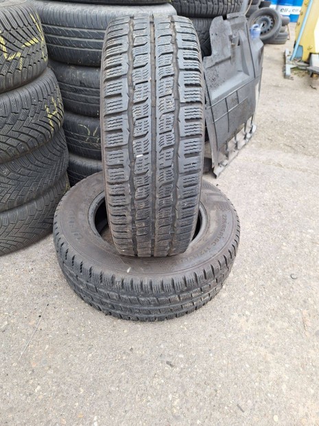 Gumiabroncs, Nokian, 4 db tli, 255/70 R16C elad