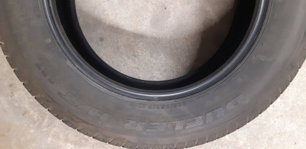 Gumiabroncs elad� 225/65 R17