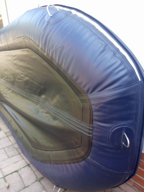 Gumicsónak 5 szemelyes kitűnő állapotú