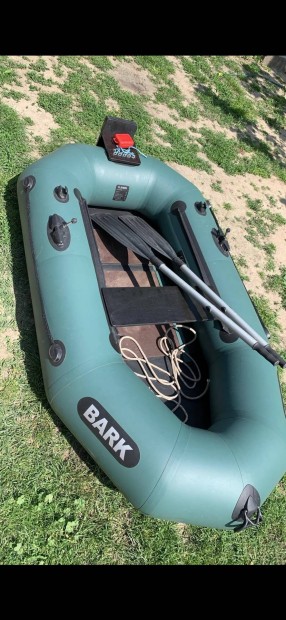 Gumicsnak (bark 210 )