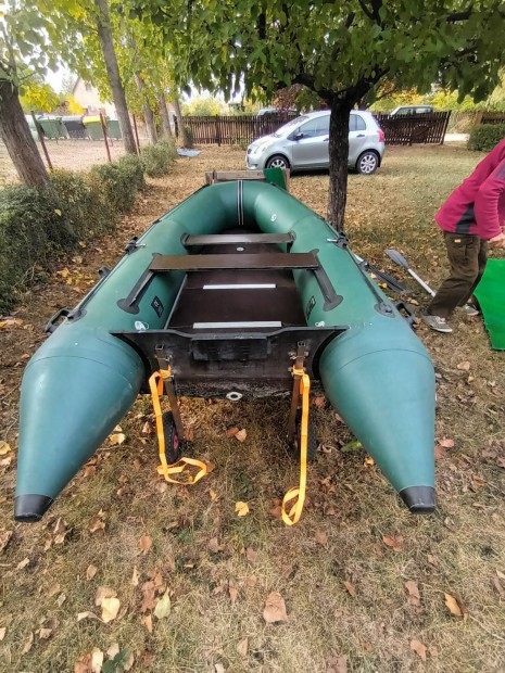 Gumihaj� + yamaha 2 �tem� cs�nakmotor