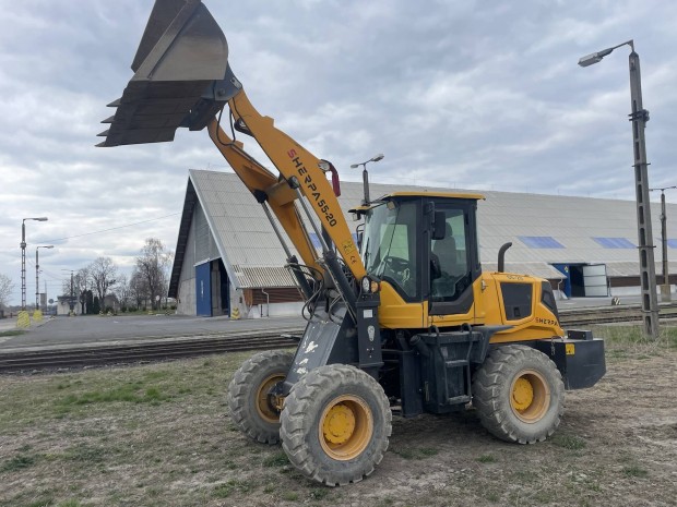 Gumikerekes homlokrakod� Sherpa 55-20