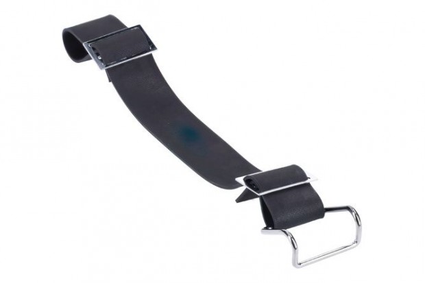 Gumis csomagr�gz�t� sz�j Simsonhoz