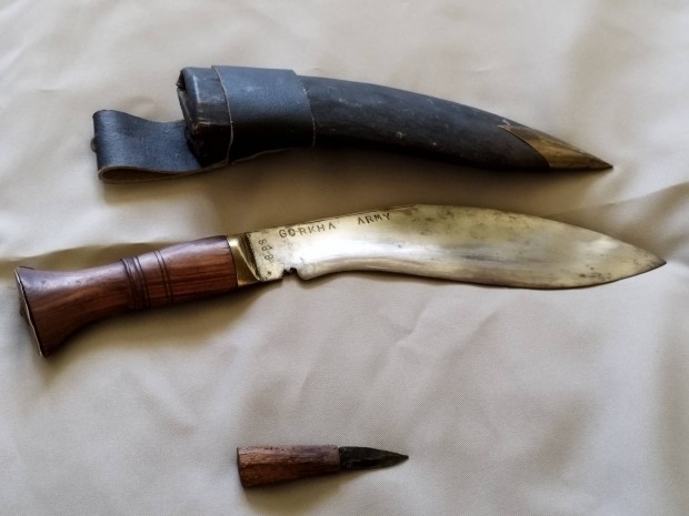 Gurkha kukri kes!