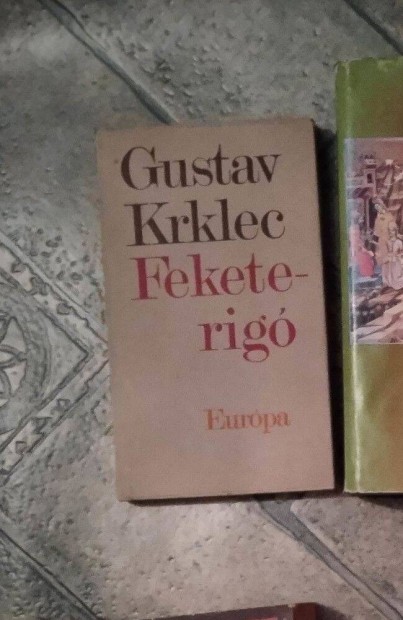Gustav Krklec Feketerig knyv elad