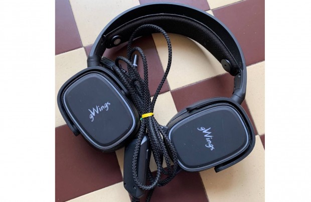 Gwings USB vezetékes gamer fejhallgató mikrofonnal,használt