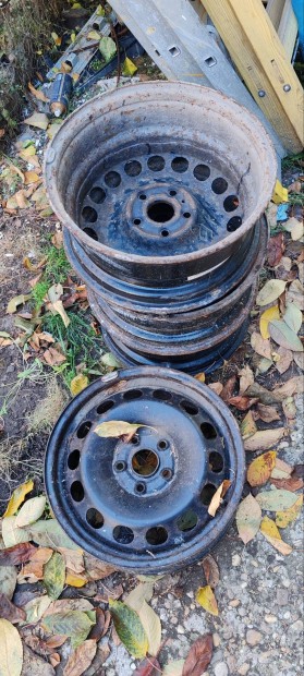 Gyri 16os lemezfelnik elad 