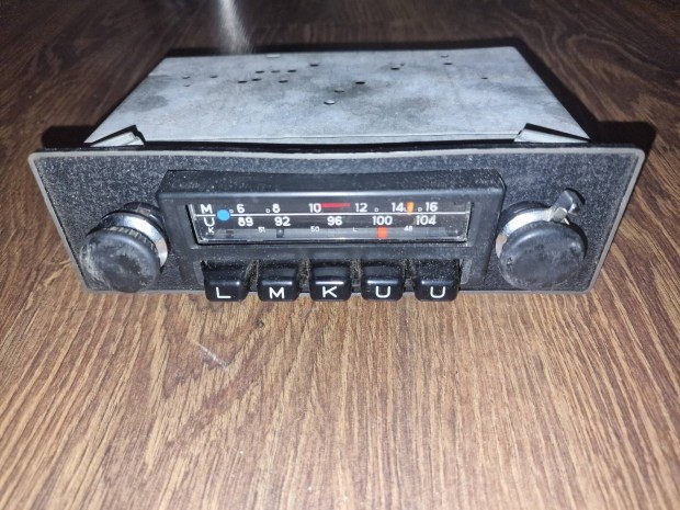 Gyári 1978 Volskwagen Golf Blaupunkt autórádió