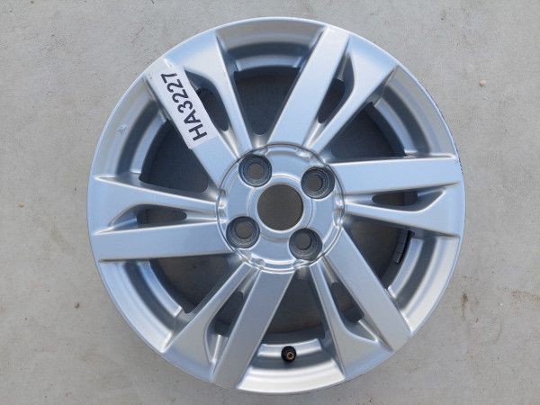 Gyri 4X100 4.5X15 ET35 54.1 HA3227 TOYOTA AYGO hasznlt alufelni