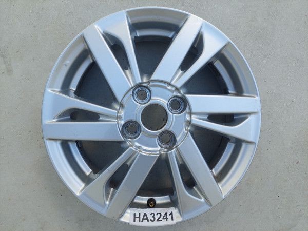 Gyri 4X100 4.5X15 ET35 54.1 HA3241 TOYOTA AYGO hasznlt alufelni