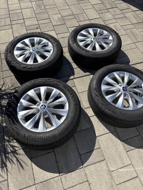 Gyári 5x112 Skoda Octavia alufelni új + nyári gumi 215/60 R16 Conti