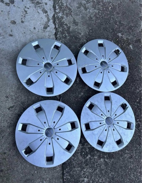 Gyari AUDI 16" dsztrcsa 4db