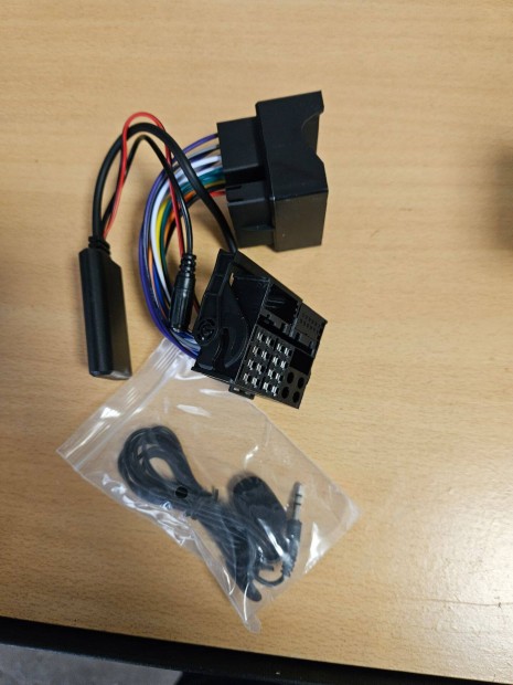 Gyári AUX adapter - BMW X3 Z4 E83 E85 E86 Mini Cooper R50 R53