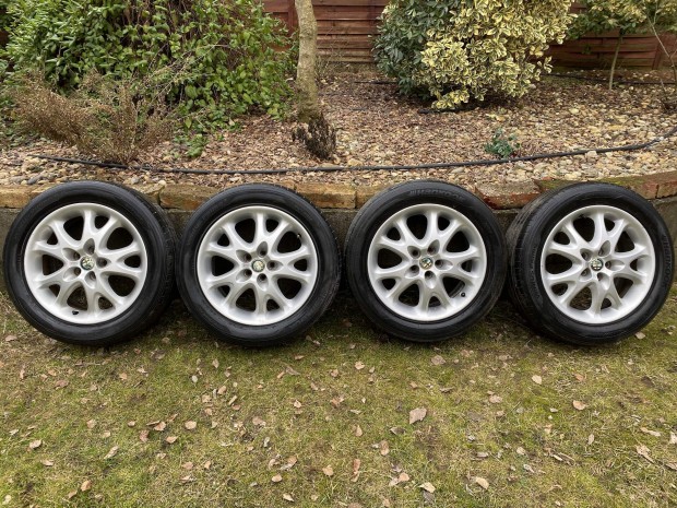 Gy�ri Alfa Romeo 147 156 GT 16col 5x98 60e/4db 