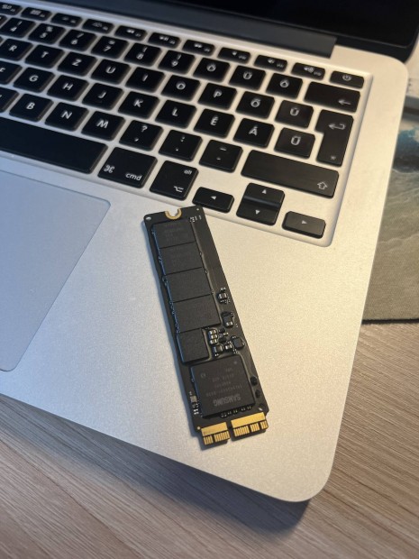 Gyári Apple SSD 256 GB 2013 2014 2015 2017 Macbook Air Pro Tárhely
