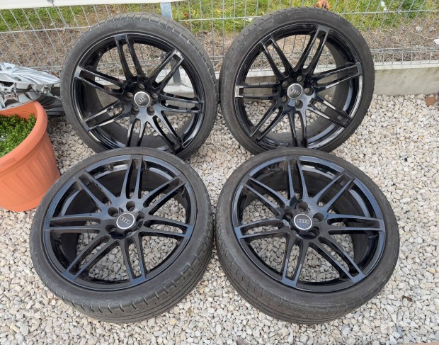 Gyri Audi 20" col alufelni felni, 265/30 R20 Hankook nyri gumival