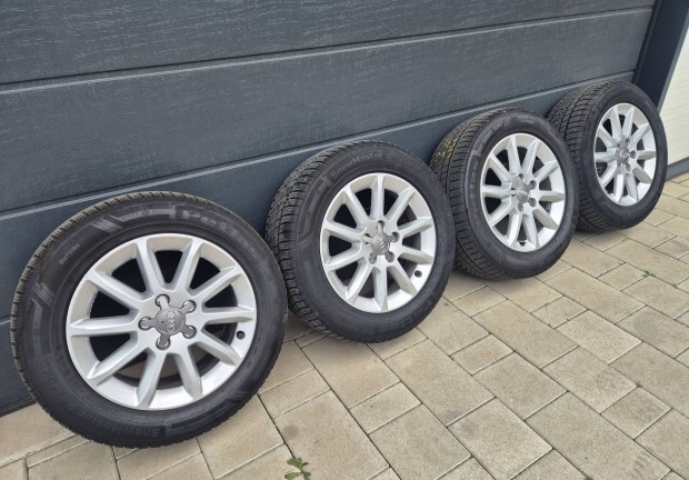 Gyári Audi 225/55R16 alufelni garnitúra téligumi!