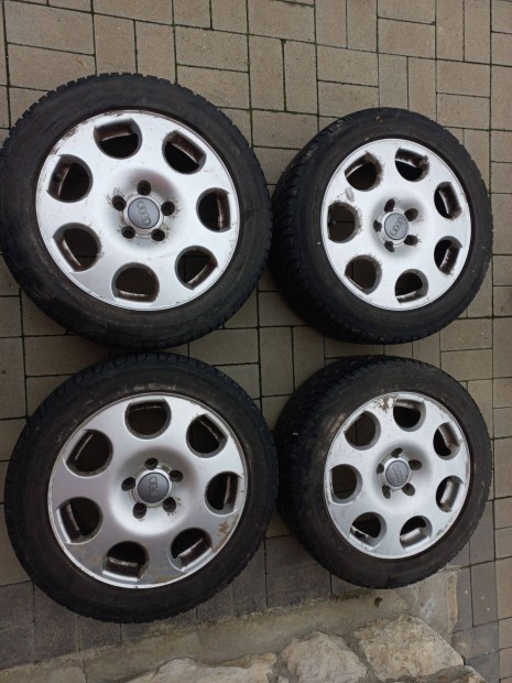 Gy�ri Audi 5X112 16coll 205/55 R16 t�li gumi