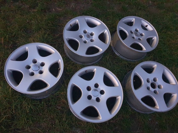 Gyri Audi 5db-os R16-os szett 