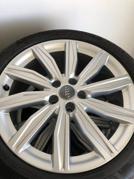 Gyári Audi 5x112 19" alufelni felni 245/45r19 teligumikkal