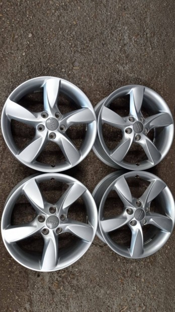 Gyri Audi 5x112 lyukoszts hasznlt 17 colos alu felni garnitra
