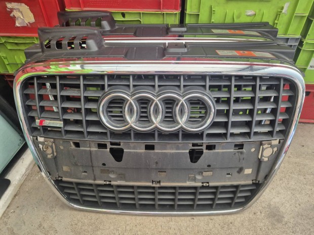 Gyári Audi A4 b7 S-line hűtőrács,hűtőmaszk!