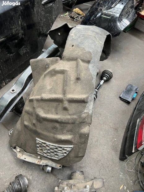 Gyri Audi A5 dobbett