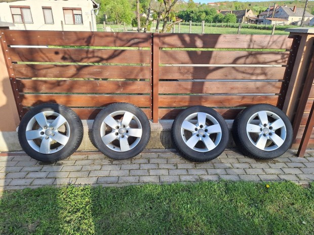 Gyári Audi A6 C6 alufelni 5x112 téligumival 205/55/R16