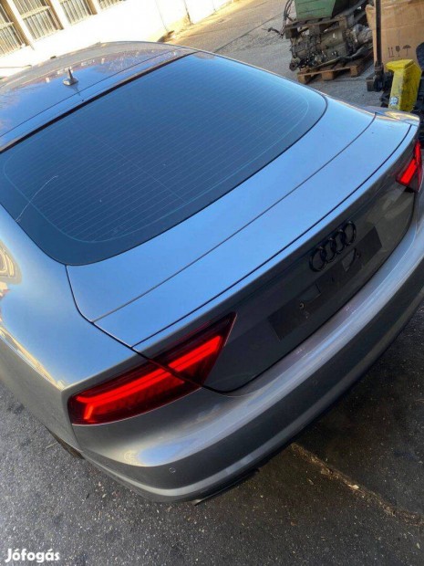 Gyári Audi A7 4G csomagtérajtó