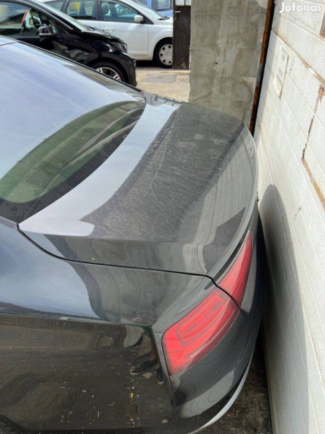 Gyári Audi A8 4H D4 csomagtérajtó