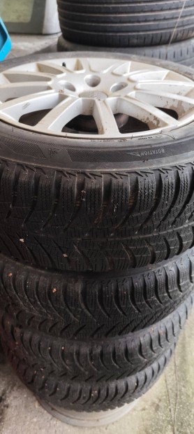 Gyri Audi (alufelni!) tli garnitra 205/60r16 Bridgestone gumival