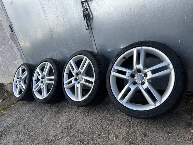 Gyári Audi alufelni r19