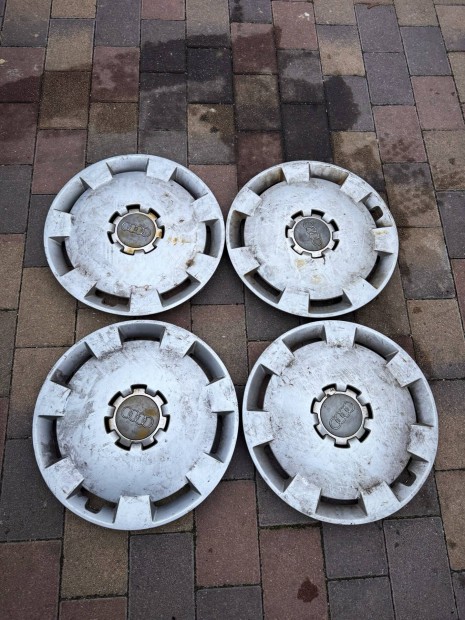 Gy�ri Audi d�szt�rcsa