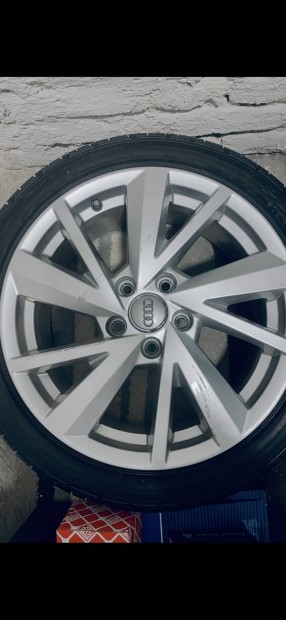 Gy�ri Audi felni 17 col