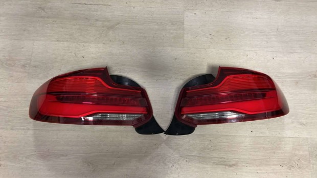 Gyári BMW F22 / F23 / F87 Led hátsó lámpa