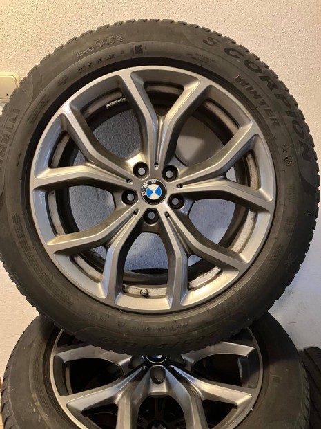 Gyri BMW X5 G05 /X6 G06 gyri 19-es alufelni garnitra