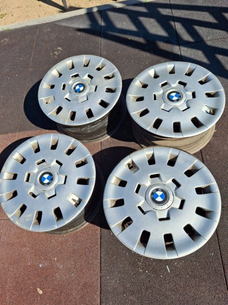 Gyri BMW lemezfelni 5X120 15" + dsztrcsa