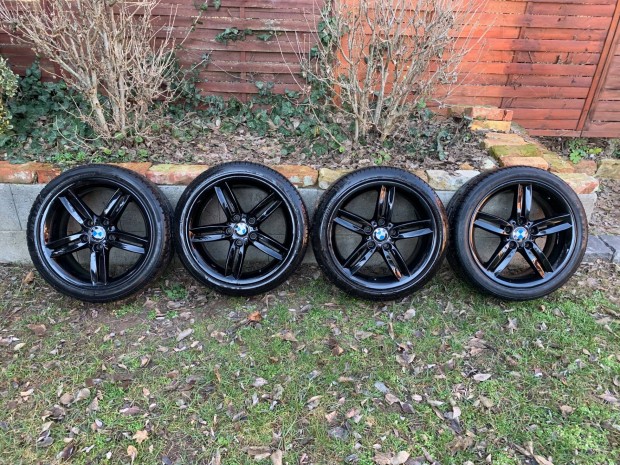 Gy�ri Bmw 5x120 18col 225/40r18 ny�ri gumikkal 150e/4db