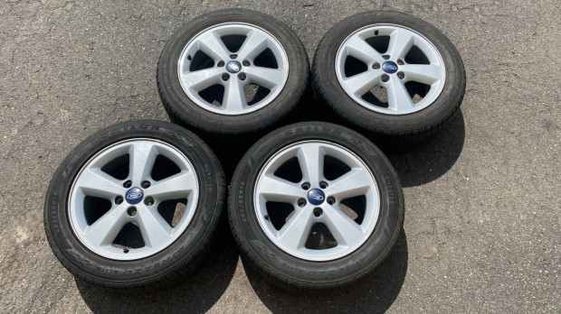 Gyri Ford 16 / 16" Fulda s Sailun gumival